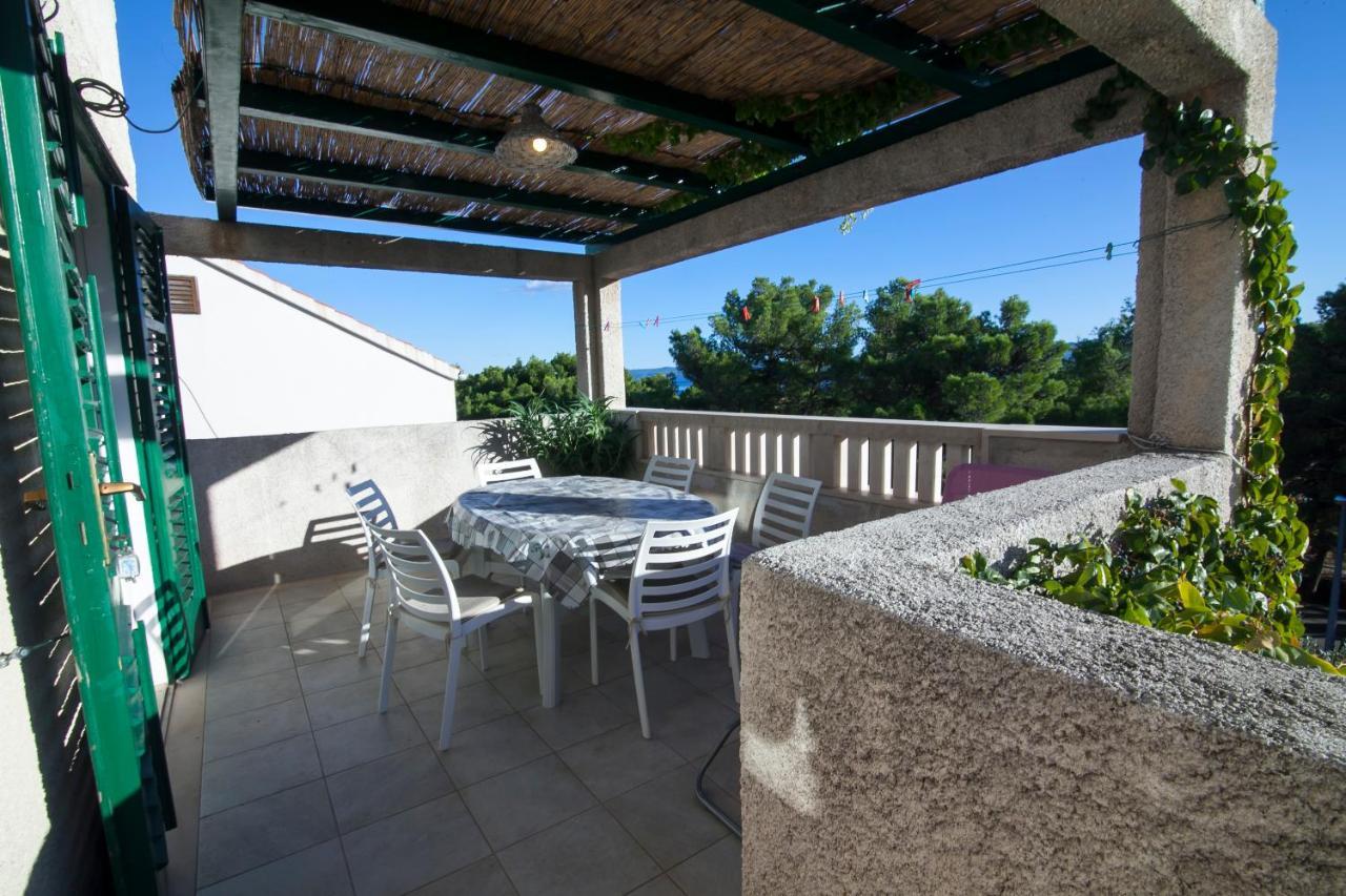 Apartments Radic Bol Exterior photo